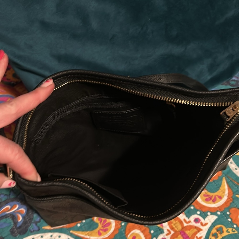 New Coach purse - Picture 2 of 3